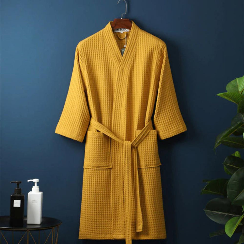 Lightweight Waffle-Weave Bathrobe for Couples